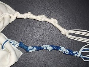 800px-Tzitzith